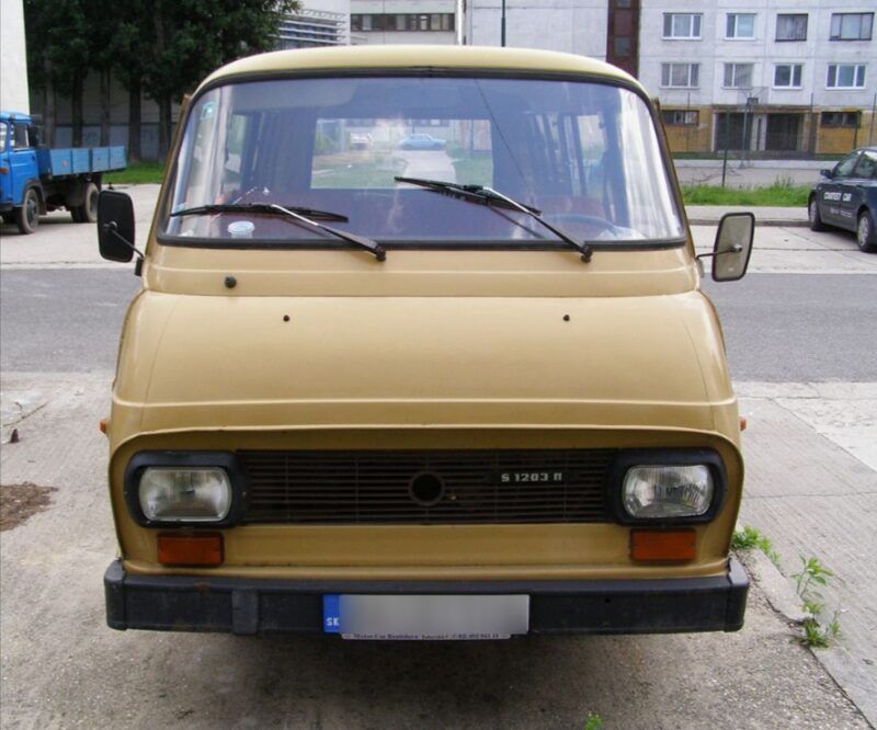 ŠKODA_1203_hnedá