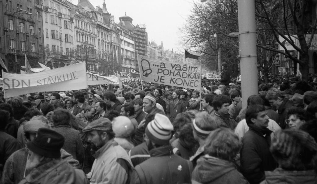 Obrázok je len ilustračný alebo len ako dekorácia.