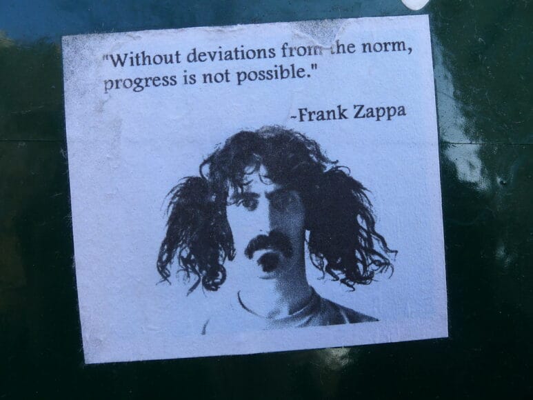 „I’m the Slime“ – Frank Zappa